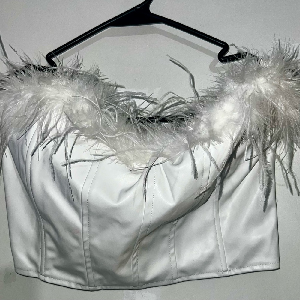 Windsor 2 piece white club wear or lingerie. Size M